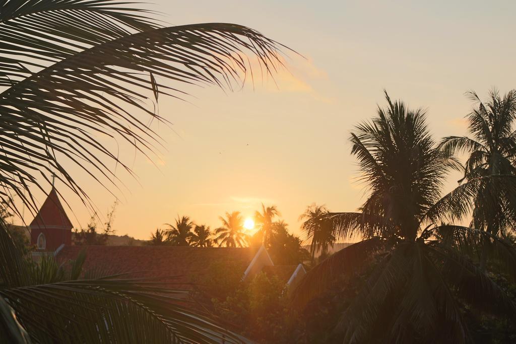 Sunrise Village Hotel Mũi Né Buitenkant foto